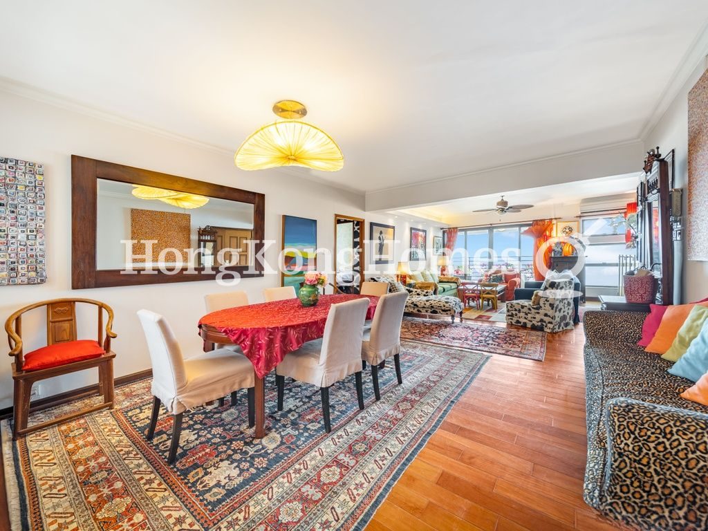 客飯廳 — 碧瑤灣 - 第31座，薄扶林