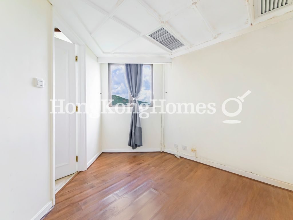Third Ensuite Bedroom — 陽明山莊 04 座 山景園，淺水灣