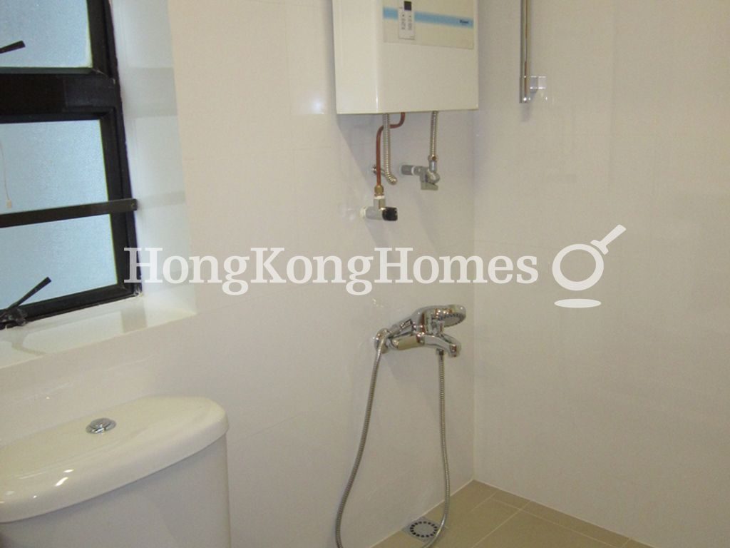 Guest Bathroom — 愉景灣 5 期 - 頤峰 - 韶山閣，愉景灣