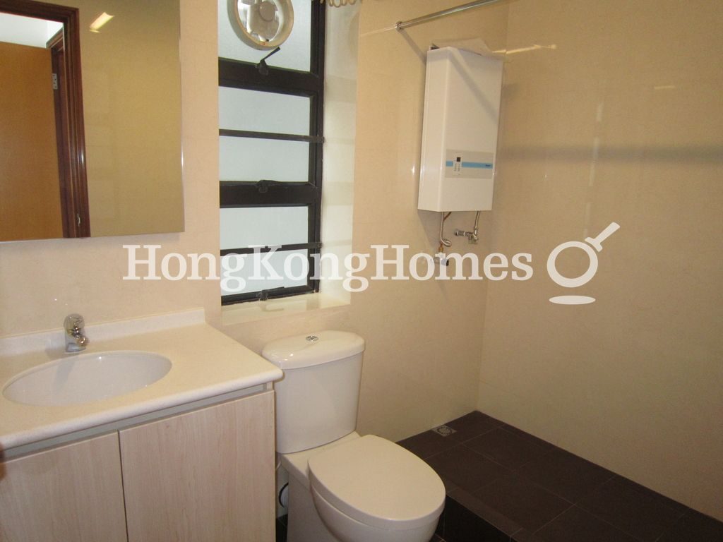 Master Bathroom — 愉景灣 5 期 - 頤峰 - 韶山閣，愉景灣