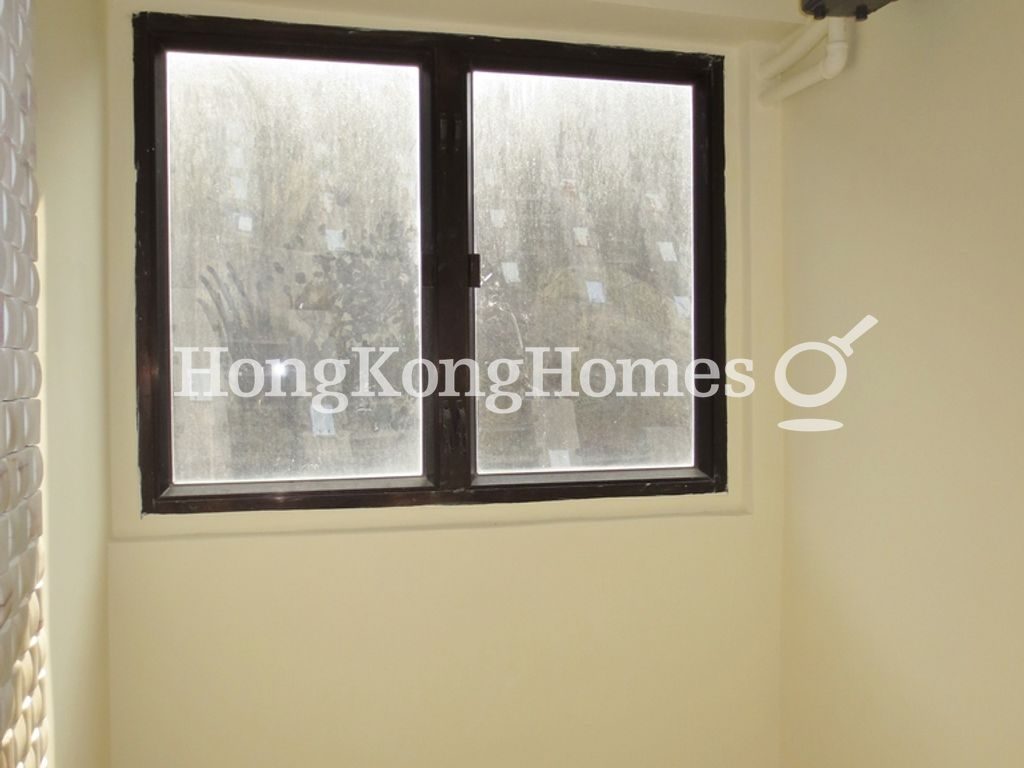 Maid's Room — South Bay Gardens - Block B, Repulse Bay
