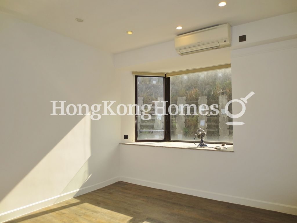 Second Bedroom — South Bay Gardens - Block B, Repulse Bay