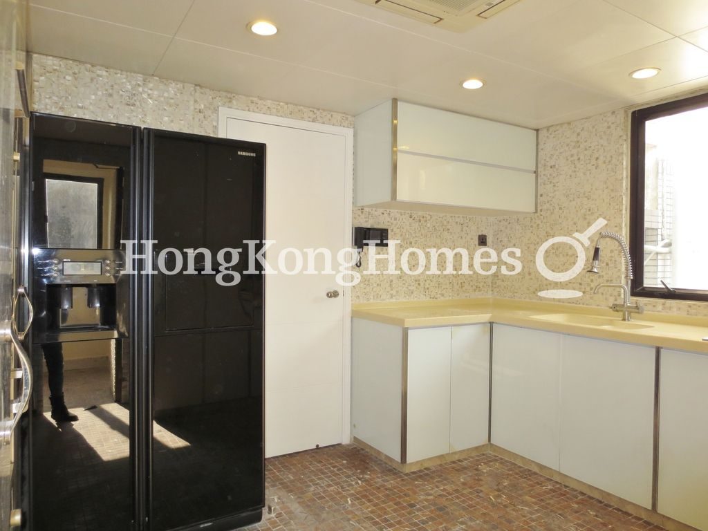 Kitchen — South Bay Gardens - Block B, Repulse Bay