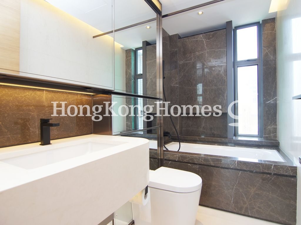 Guest Bathroom — 瀚然，西半山