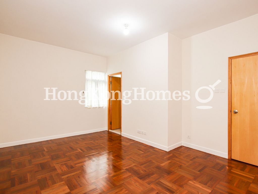 Third Ensuite Bedroom — Fontana Garden, Tai Hang
