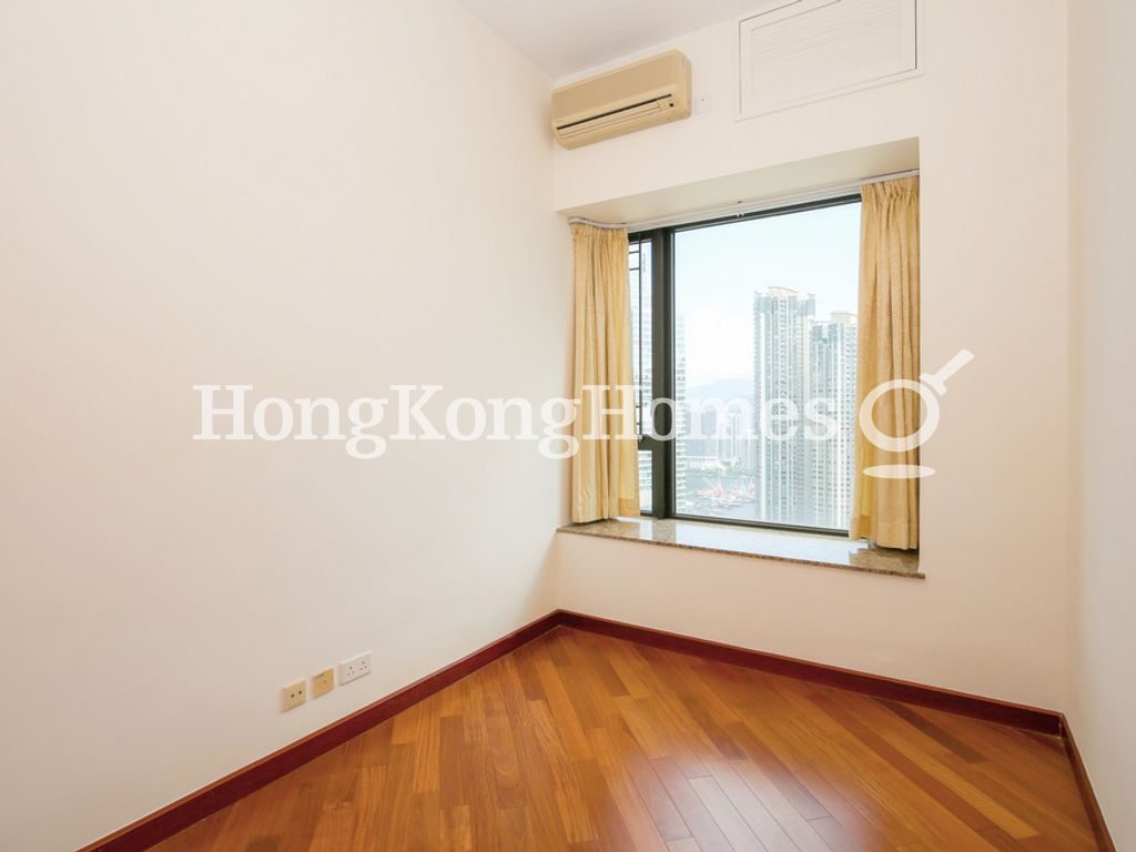 Second Bedroom — 凱旋門 1期 第1座 (摩天閣)，尖沙咀