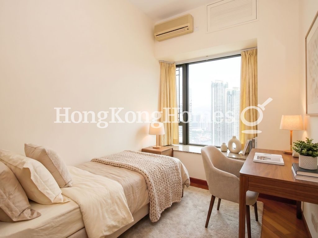 Second Bedroom — 凱旋門 1期 第1座 (摩天閣)，尖沙咀