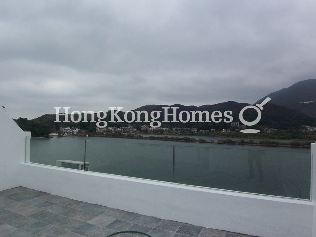 Private Roof Terrace — 匡湖居 04期，西貢