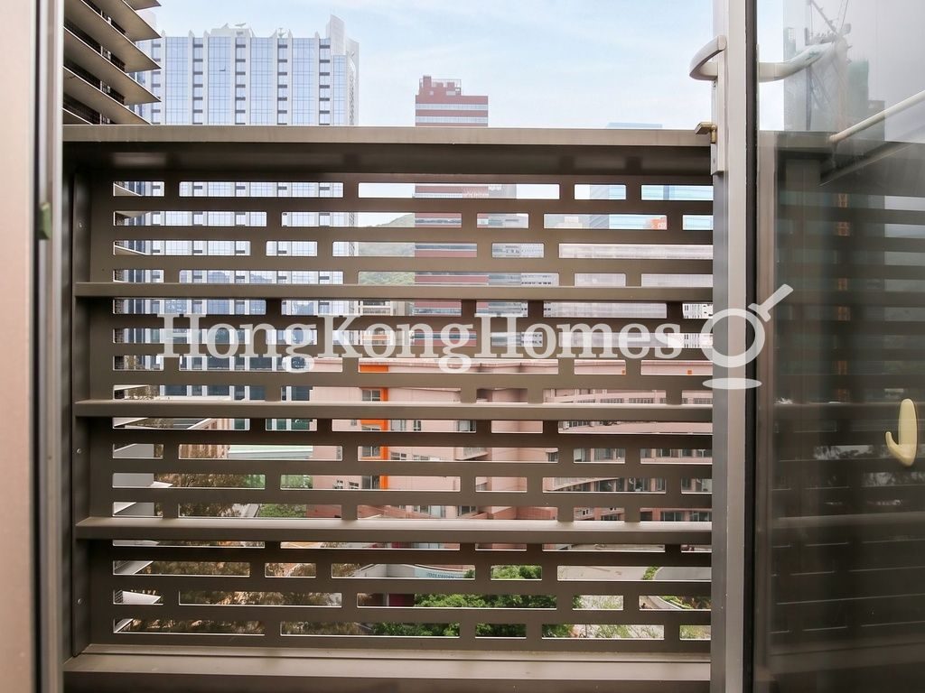 Balcony off Kitchen — 深灣9號 - 第2座，黃竹坑