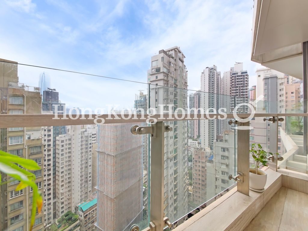 Balcony off Living and Dining Room — 懿峯，西半山