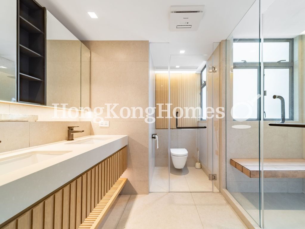Master Bathroom — 旭逸居 - 第01座，赤柱
