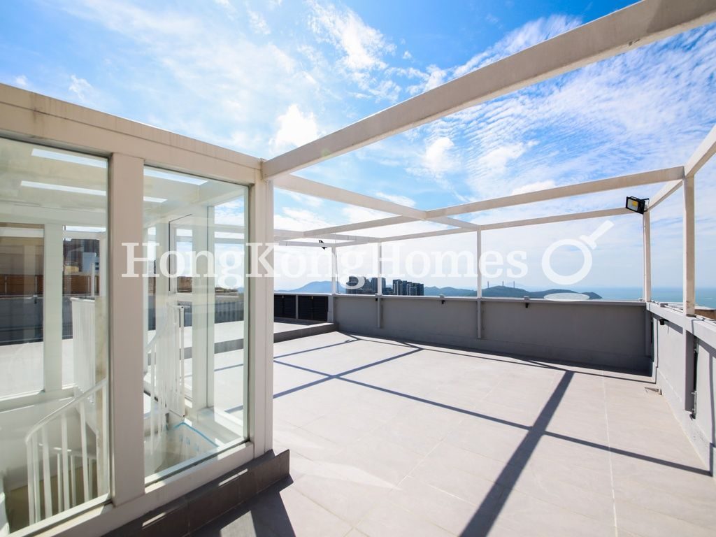 Private Roof Terrace — 碧瑤灣 - 第21座，薄扶林