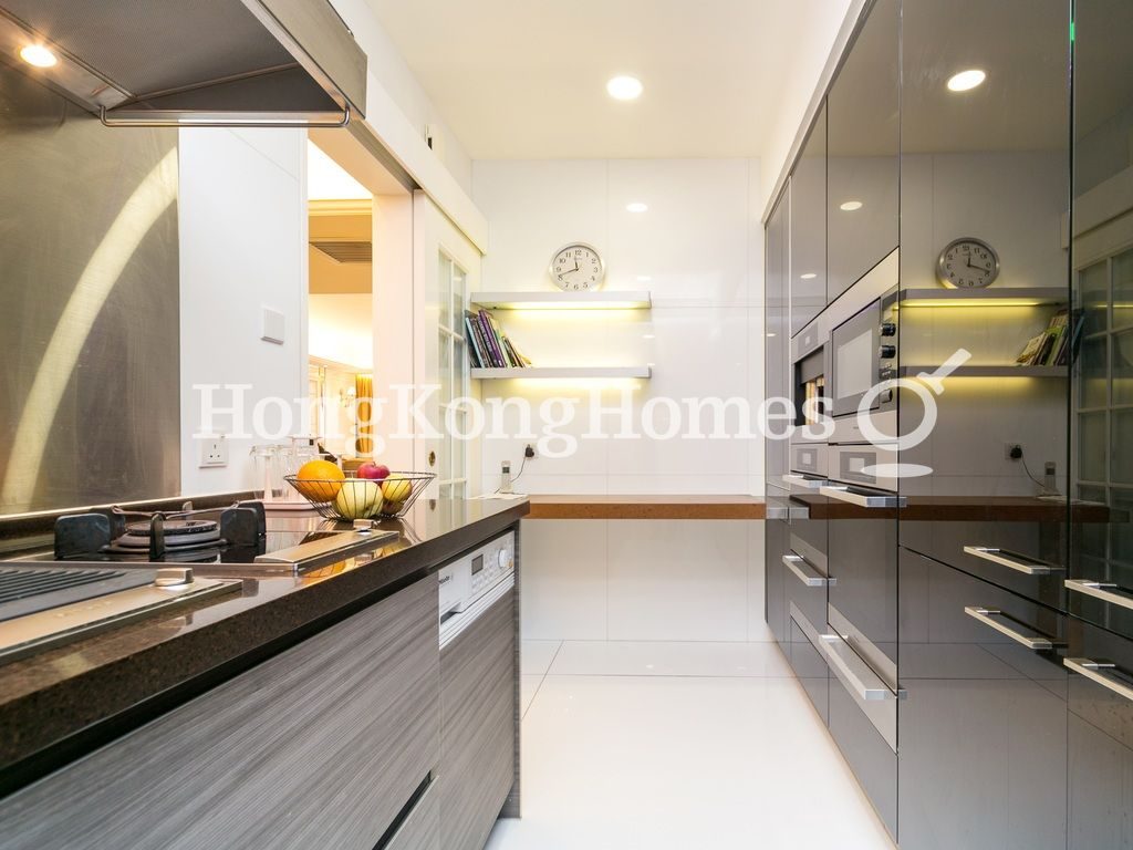 Kitchen — Serene Court, Mid-levels West