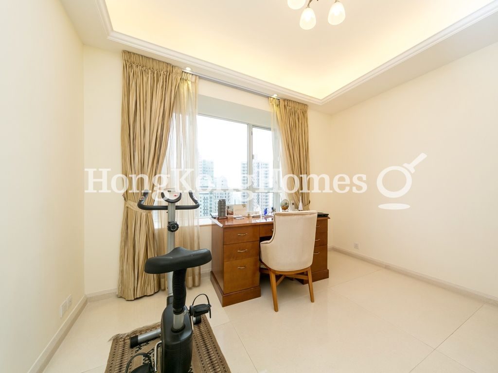 Fourth Bedroom — Serene Court, Mid-levels West