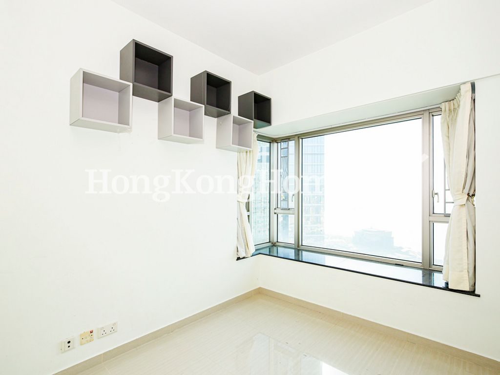 Second Bedroom — 擎天半島 1座，尖沙咀