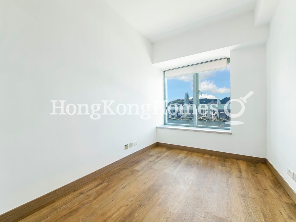Second Bedroom — 君臨天下 3座，尖沙咀