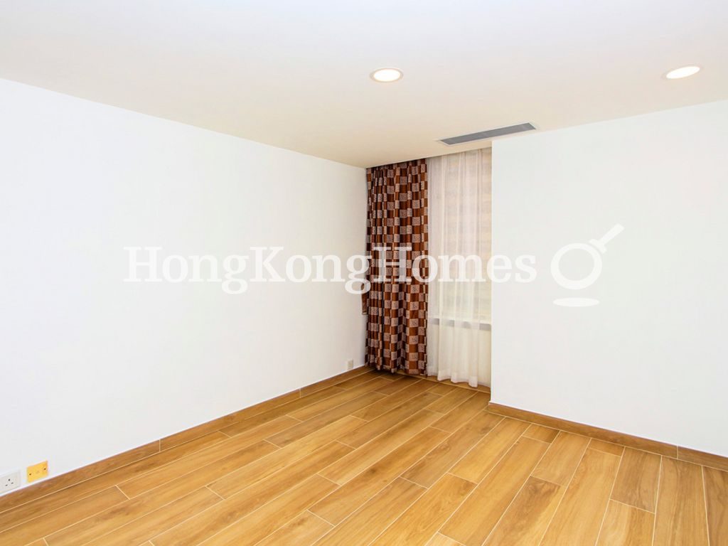 Third Bedroom — 會景閣，灣仔