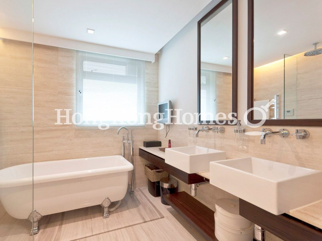 Master Bathroom — 南灣御苑 - 第01座，淺水灣