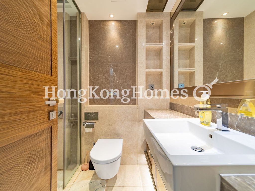 Second Ensuite Bathroom — Marina South - Tower 01, Ap Lei Chau