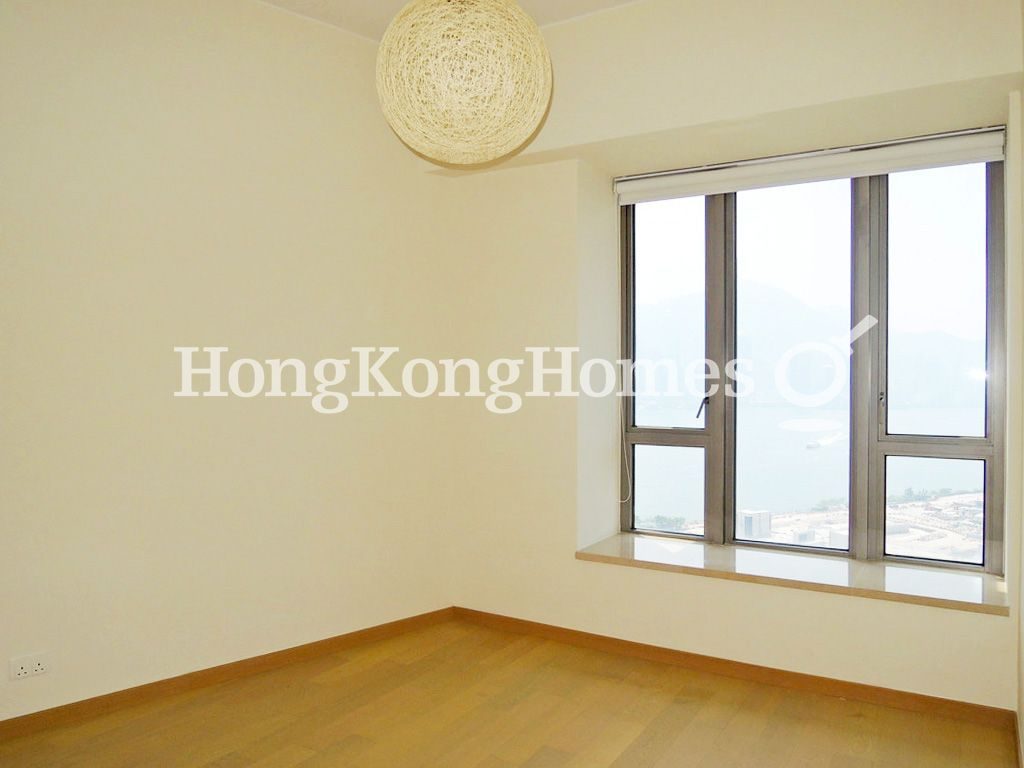 Master Bedroom — Grand Austin - Tower 5, Tsim Sha Tsui