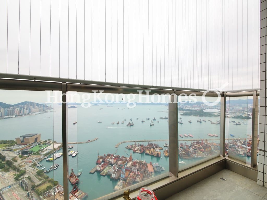 露台 — 擎天半島 1座，尖沙咀