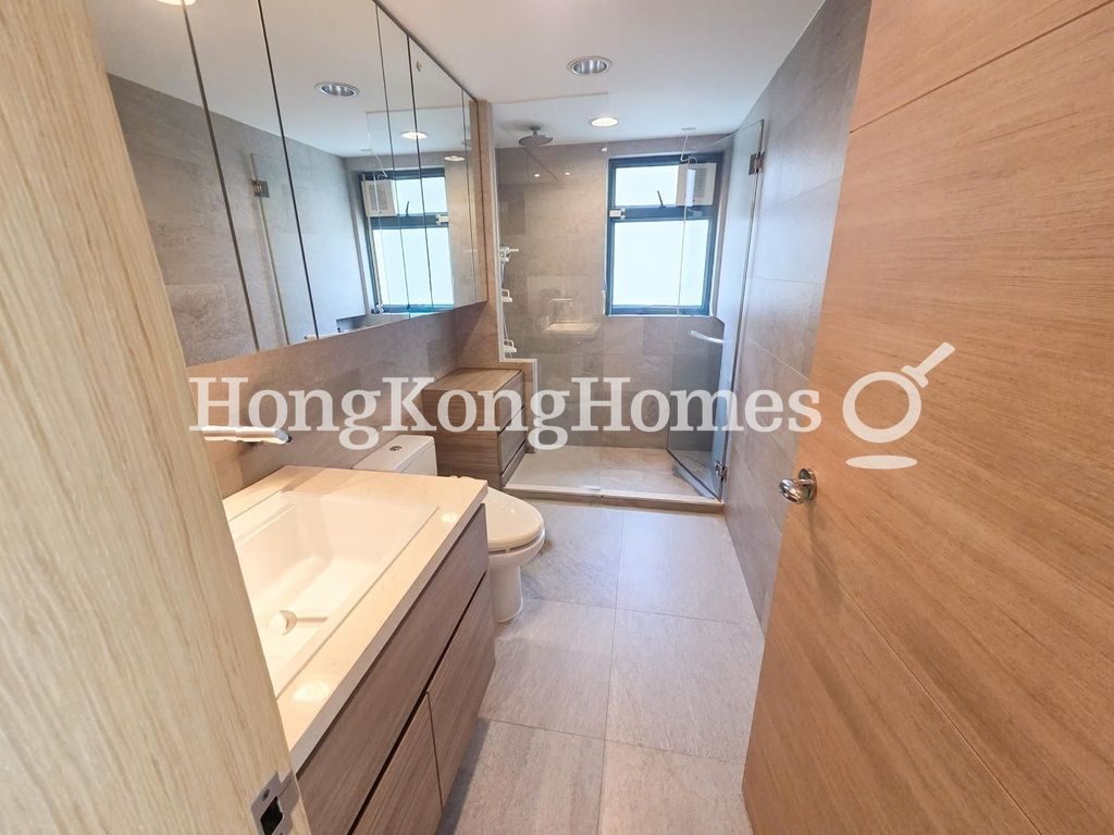 Guest Bathroom — 南灣御苑 - 第02座，淺水灣