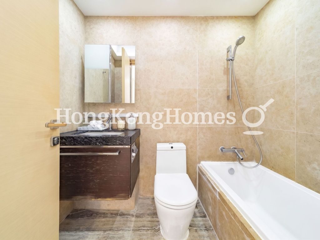 Guest Bathroom — 深灣9號 - 第1座，黃竹坑