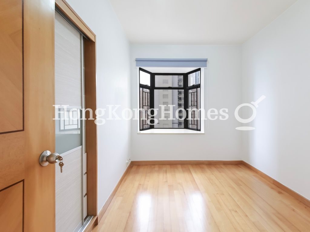 Third Bedroom — 愉富大廈 - B座，渣甸山