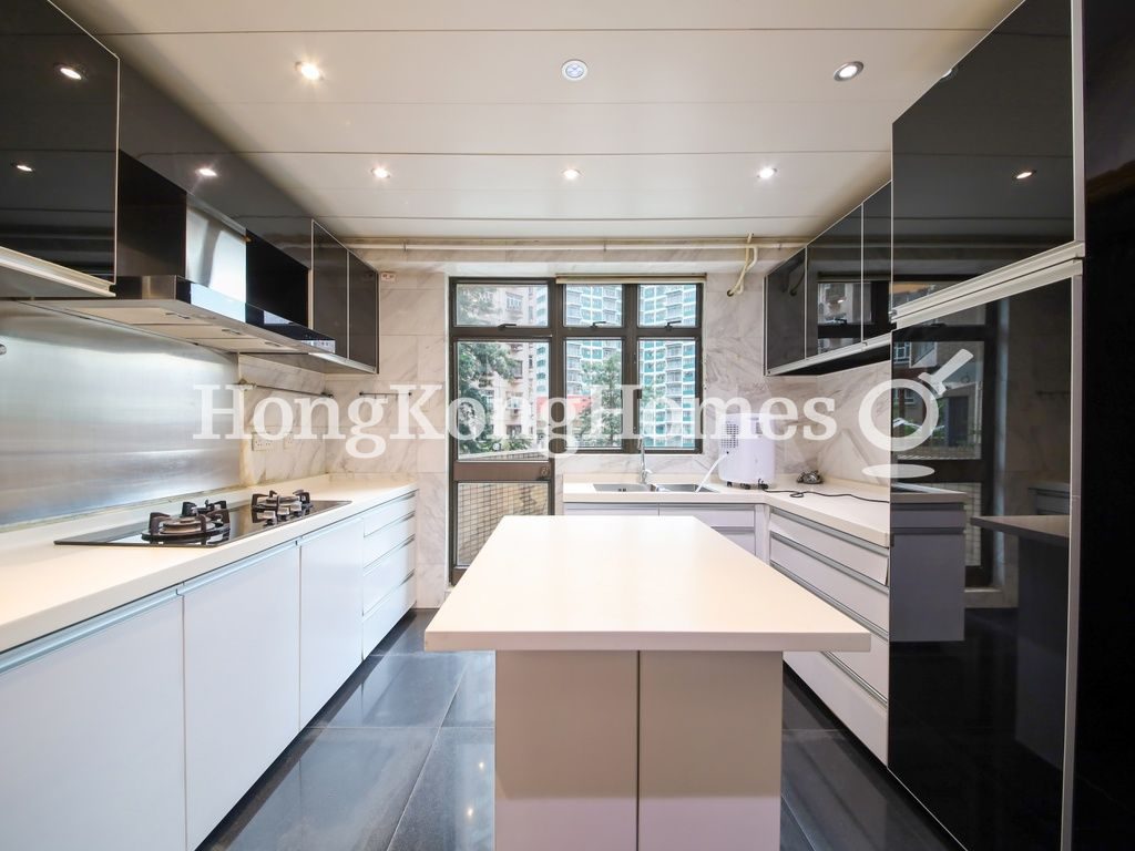 Kitchen — Ning Yeung Terrace - Block B, Mid-levels West