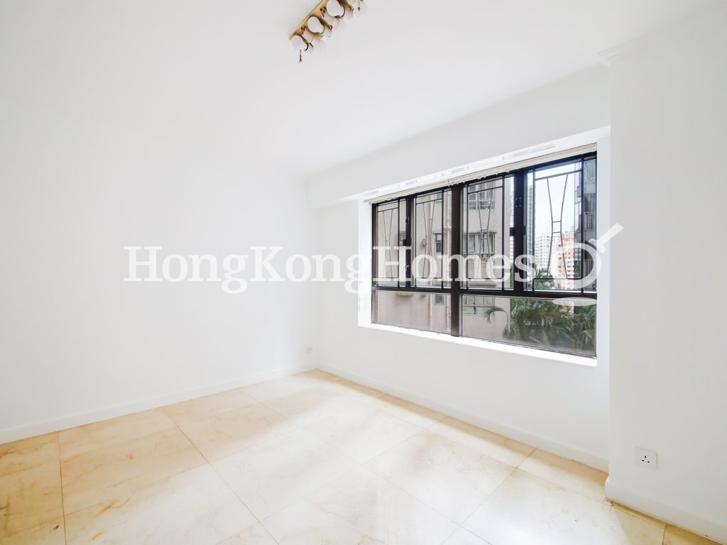 Third Ensuite Bedroom — Ning Yeung Terrace - Block B, Mid-levels West