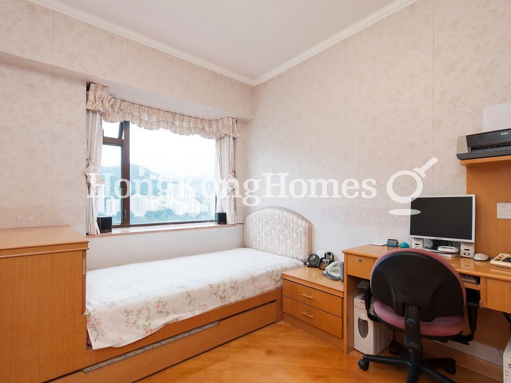 Third Bedroom — 雲暉大廈 - C座，跑馬地