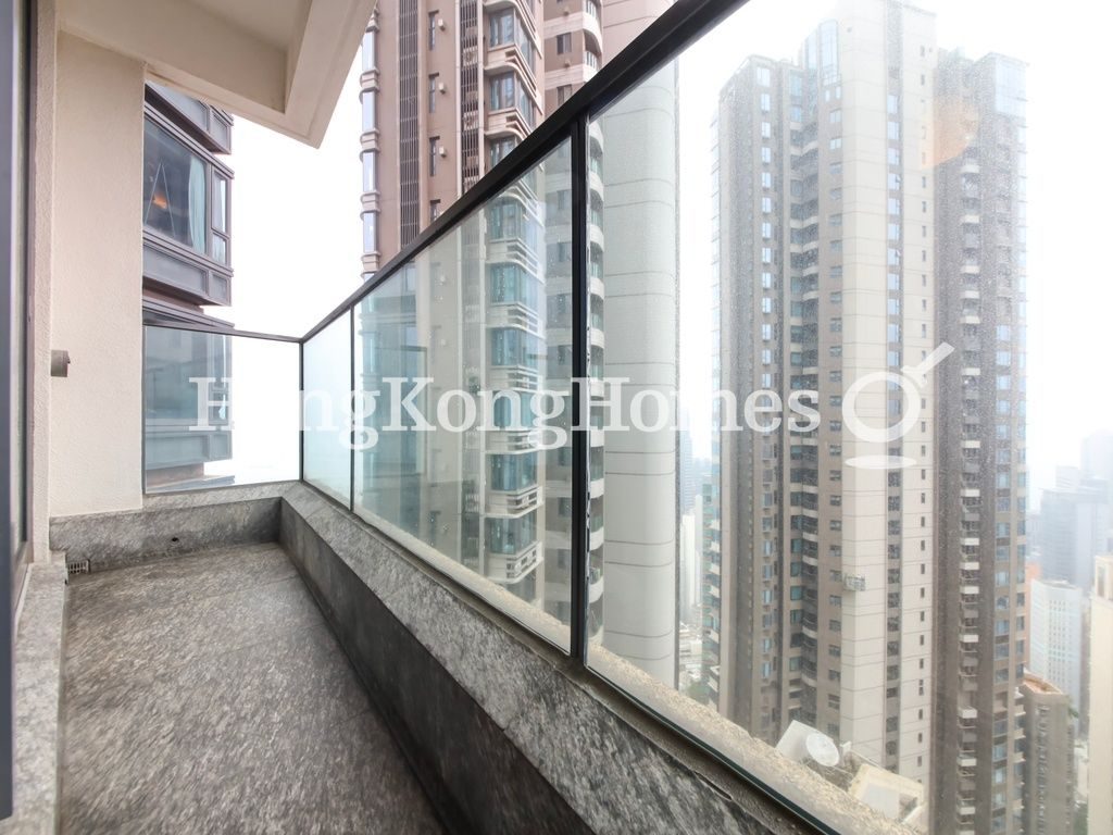 Balcony off Living and Dining Room — 蔚然，西半山