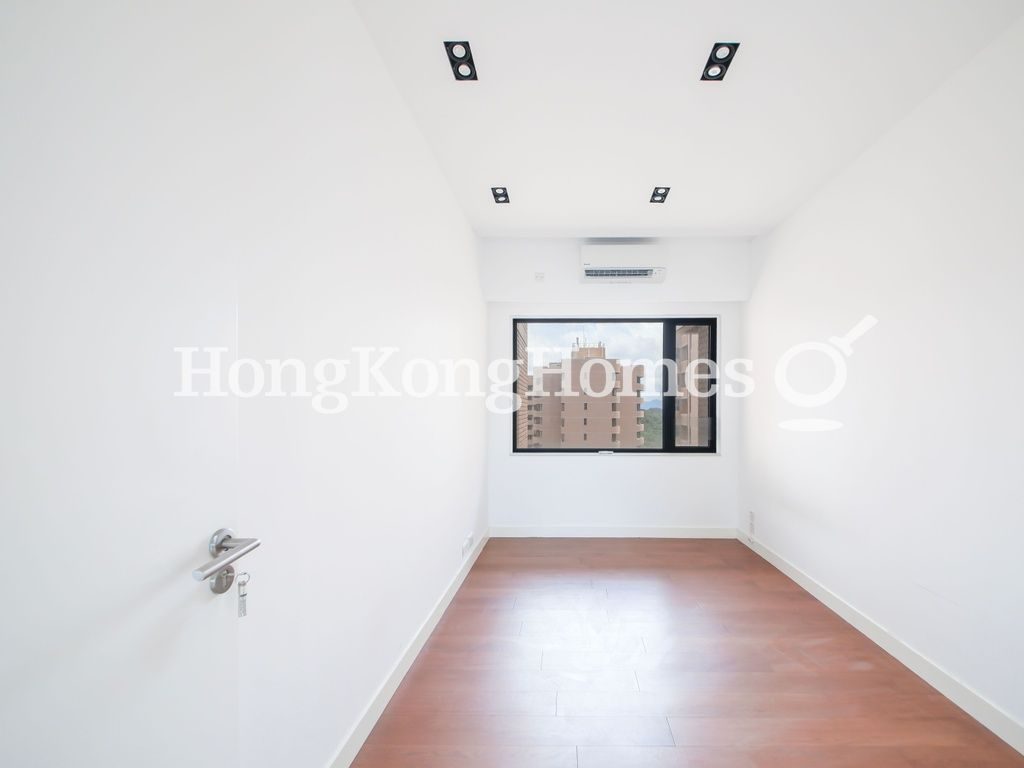 Third Bedroom — 陽明山莊 08座 凌雲閣，淺水灣