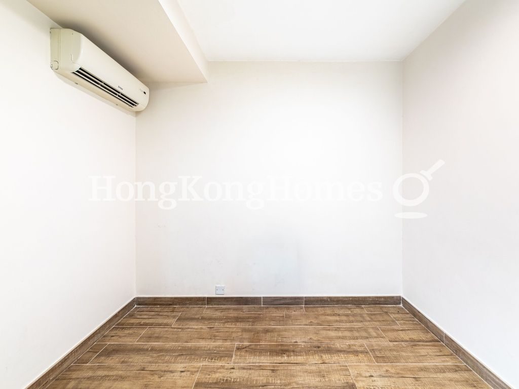 Second Bedroom — 修頓花園，灣仔