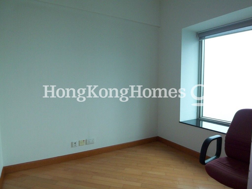 Fourth Bedroom — 擎天半島 1座，尖沙咀