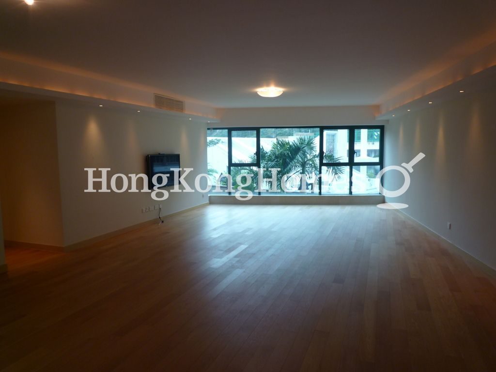 Living and Dining Room — South Bay Palace - Block 01, Repulse Bay