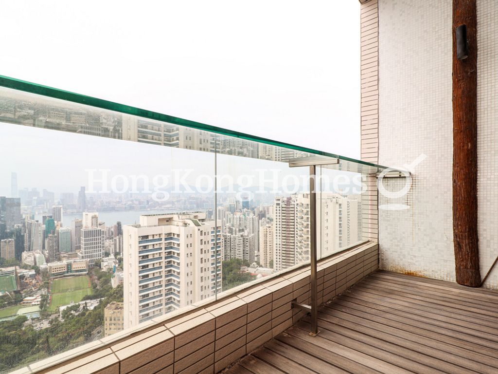 Balcony off Living and Dining Room — 嘉雲臺 - 第06座，渣甸山
