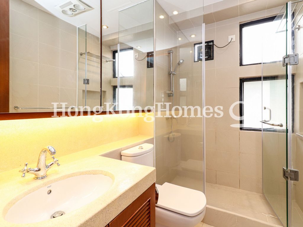 Guest Bathroom — 嘉雲臺 - 第06座，渣甸山