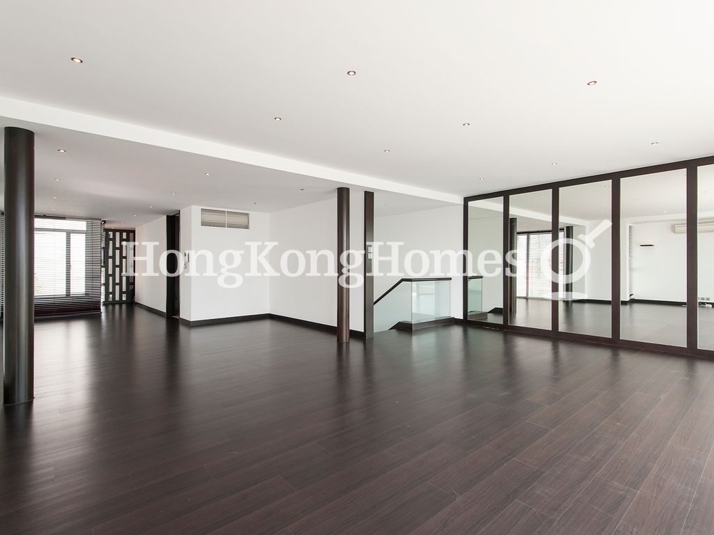 Living and Dining Room — Dragon Lake Villa, Clear Water Bay