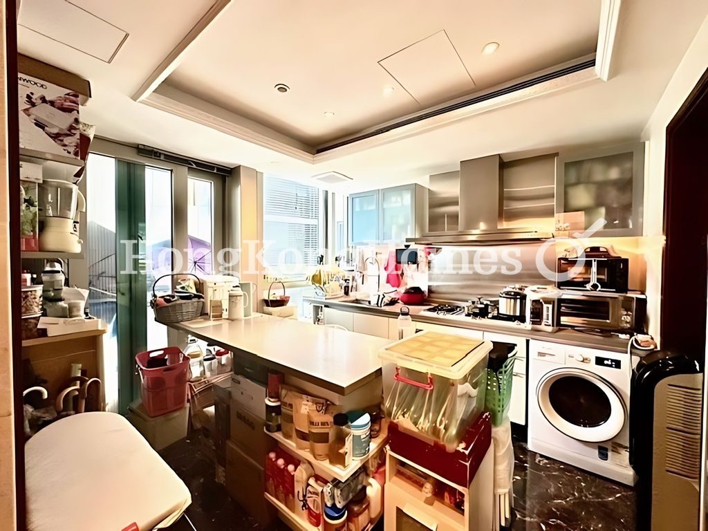 Kitchen — The Coronation - Tower 3, Yau Ma Tei