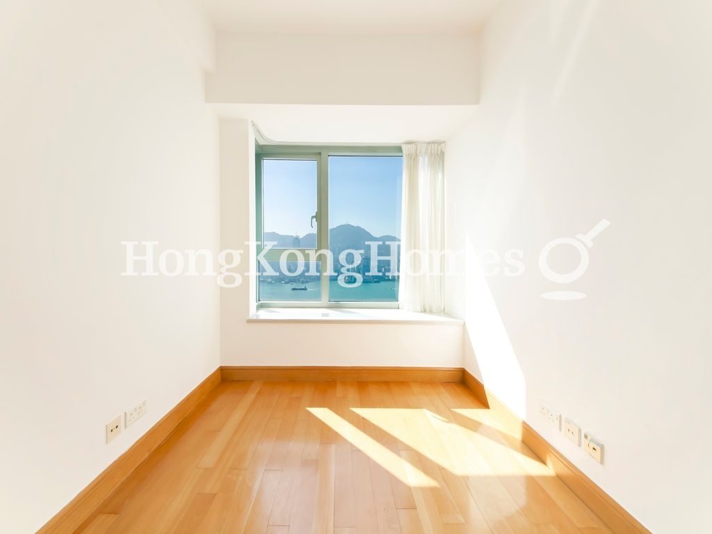 Second Bedroom — 君臨天下 3座，尖沙咀
