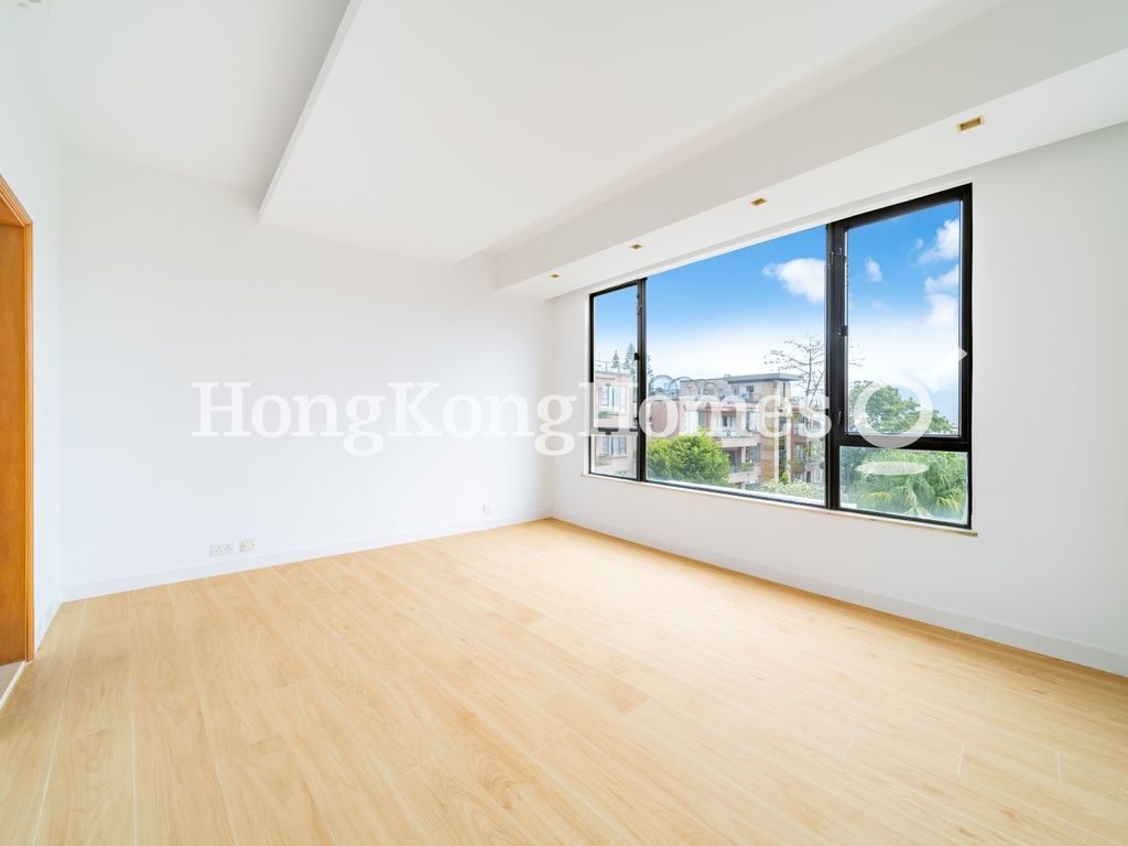 Master Bedroom — Stanley Court, Stanley