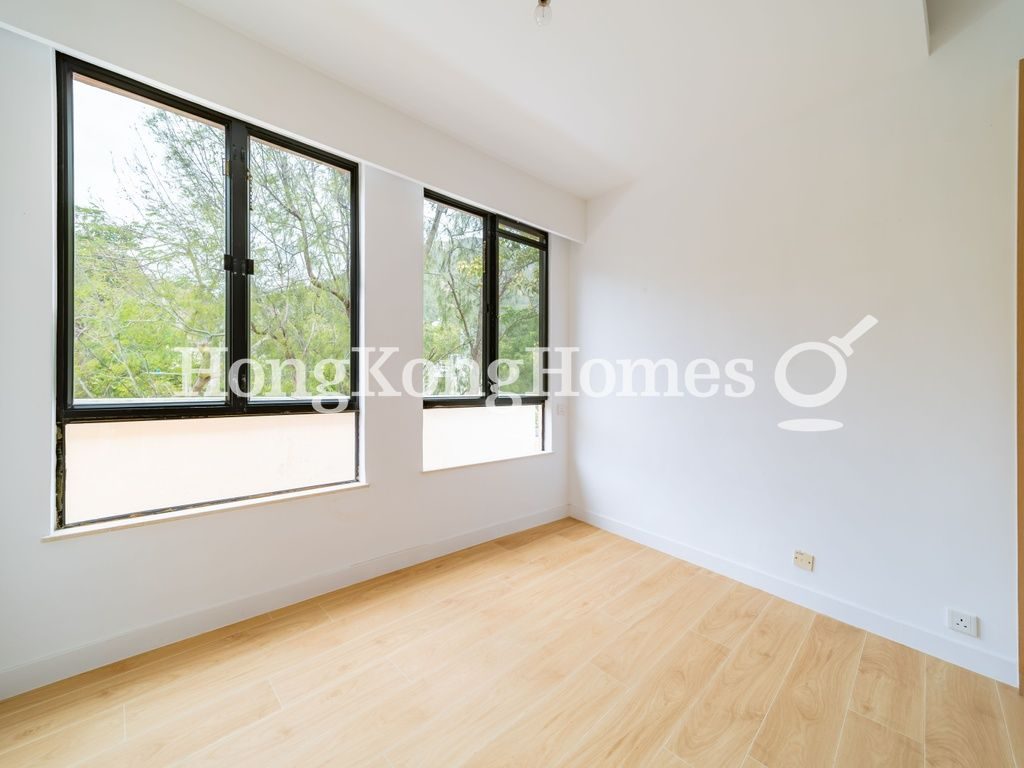 Second Ensuite Bedroom — Stanley Court, Stanley