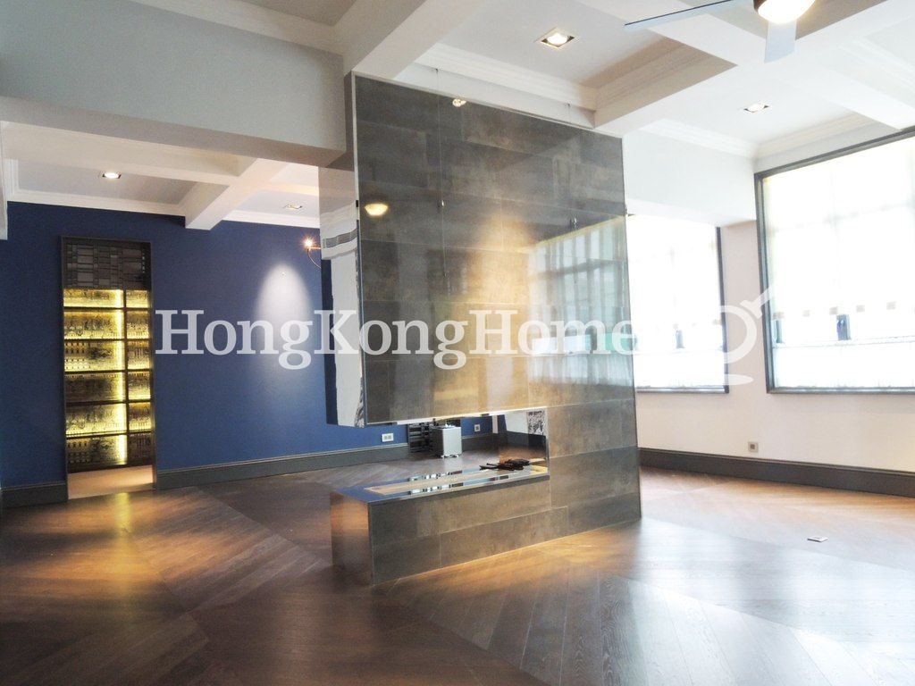 Sing Woo Crescent, 1