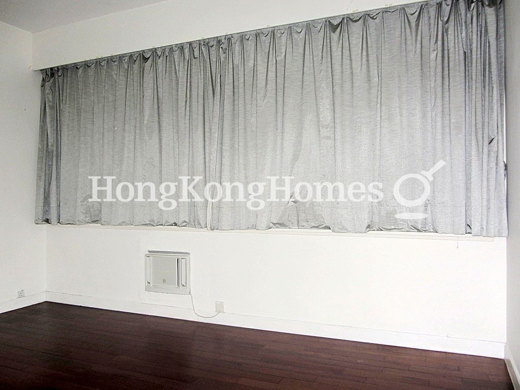 Second Bedroom — 康苑 A-B座，西半山