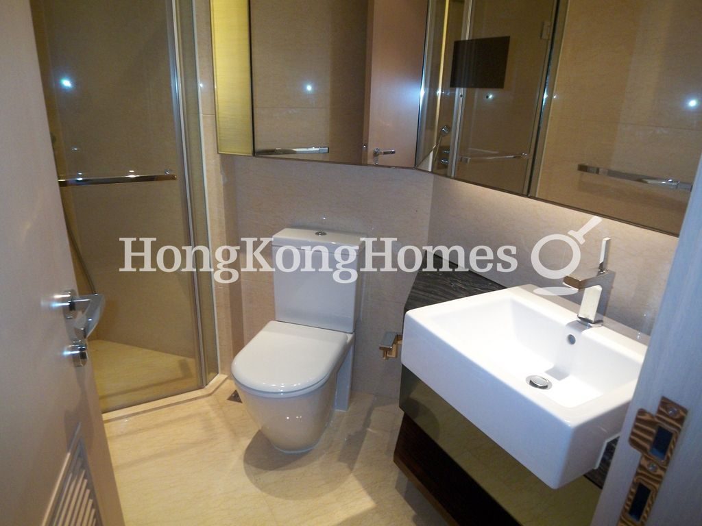 Second Ensuite Bathroom — 天璽 I，尖沙咀