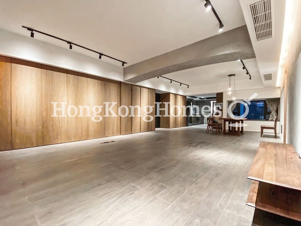 客飯廳 — 雲地利台 - C座，跑馬地