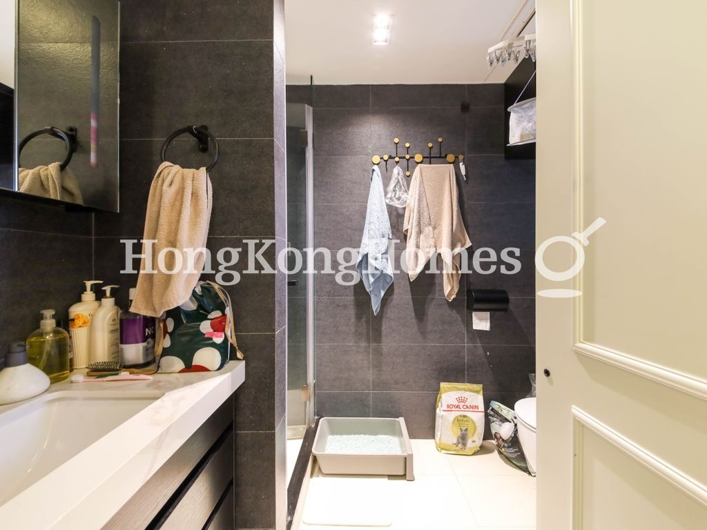 Bathroom — Caine Building, Mid-levels West