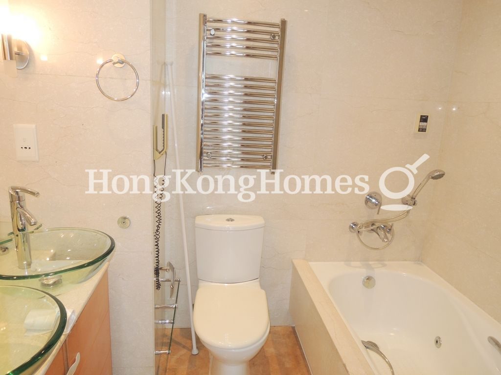 Master Bathroom — 貝沙灣 04期, 南灣，薄扶林
