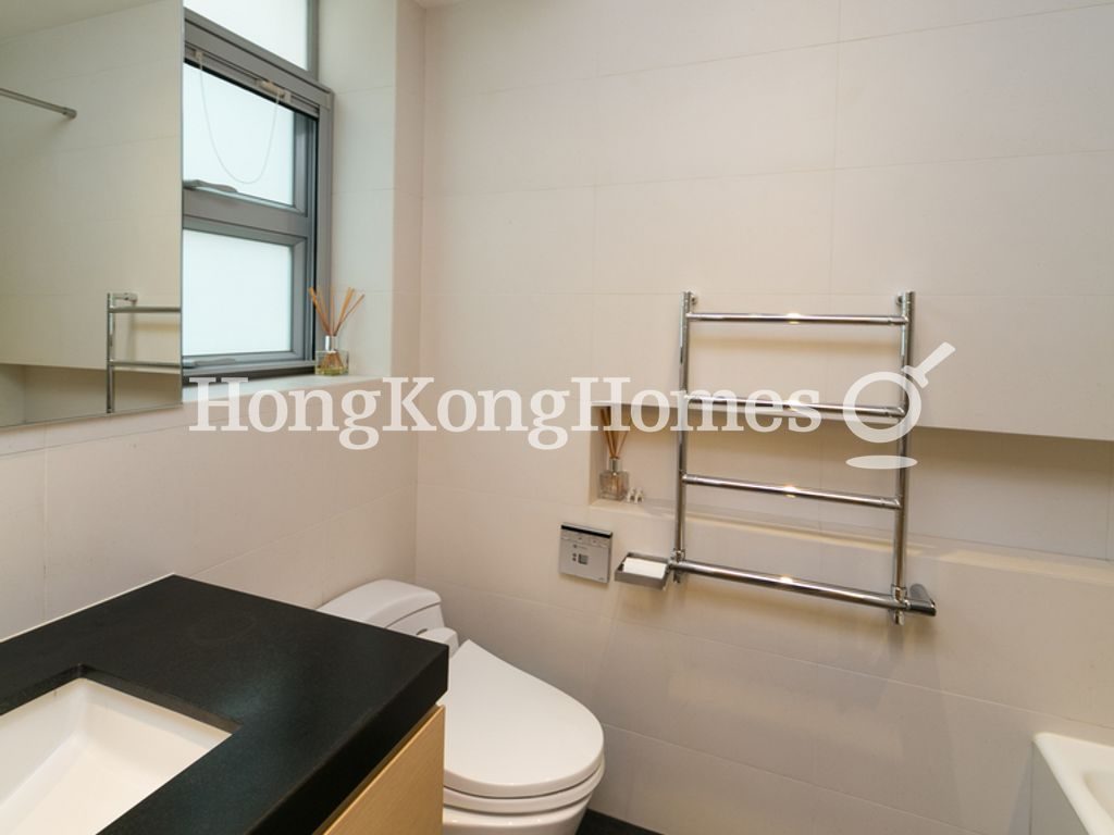 Third Ensuite Bathroom — 碧蕙園 - B座，東半山